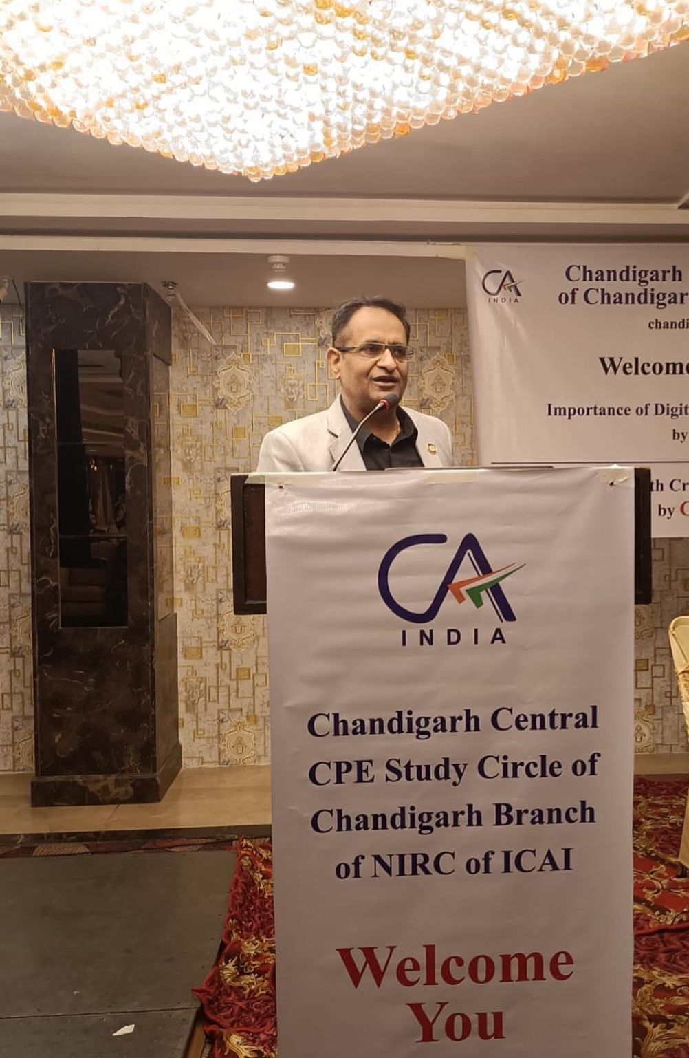 Portrait of CA Sanjay Kapoor, Founder